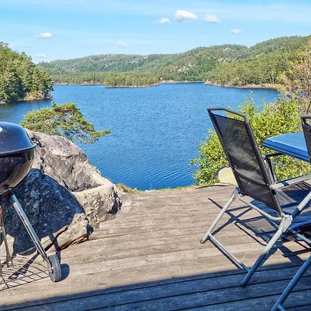 Сasa de vacaciones 3 Bedroom Amazing In Sgne